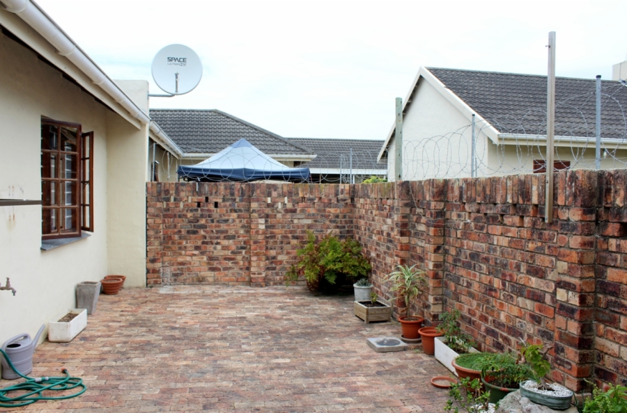 2 Bedroom Property for Sale in West Bank Eastern Cape